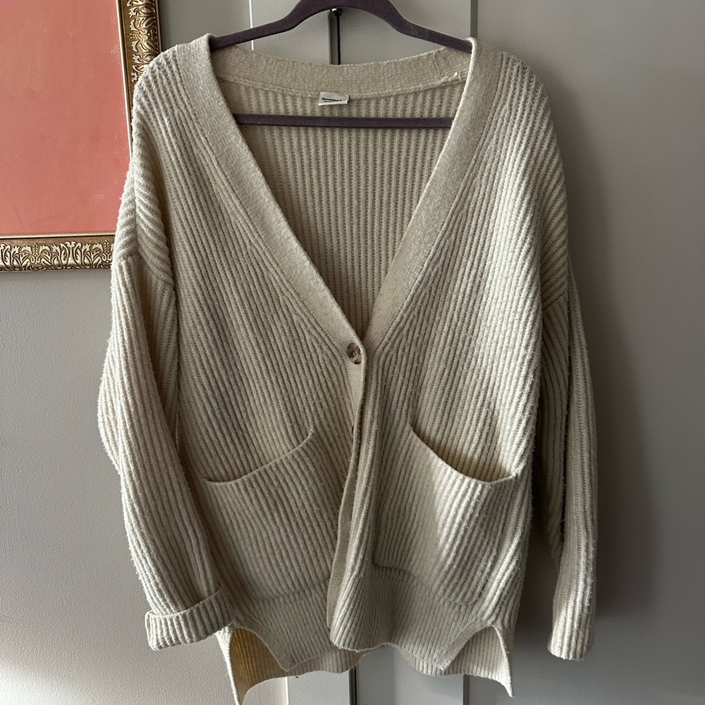 Abercrombie & Fitch Cream Cardigan Sweater